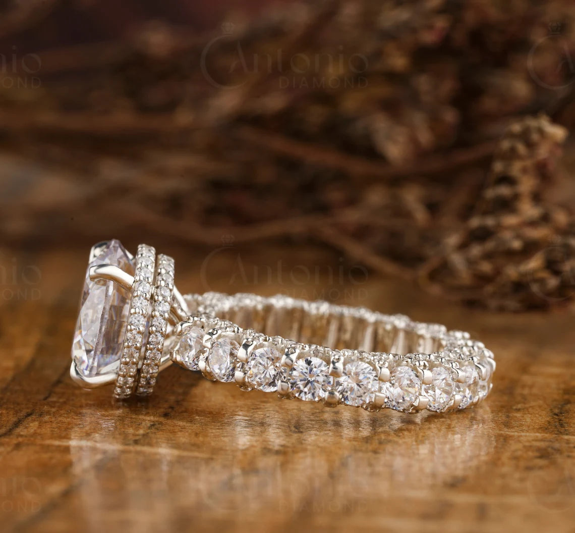 Hidden Halo Round Lab Grown Diamond Ring