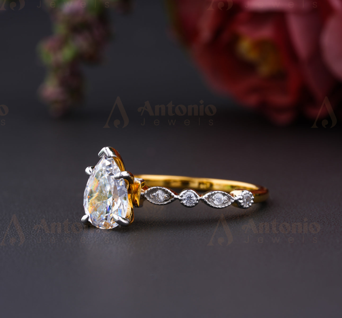 1Ct Pear Cut White Moissanite Women Ring