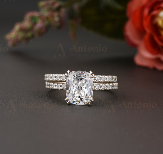 Cushion Moissanite Ring Set