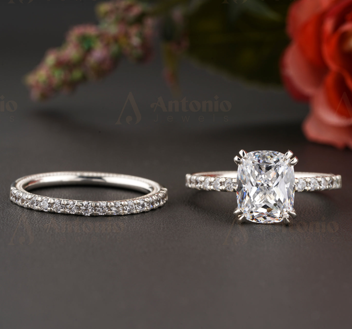 Cushion Moissanite Ring Set