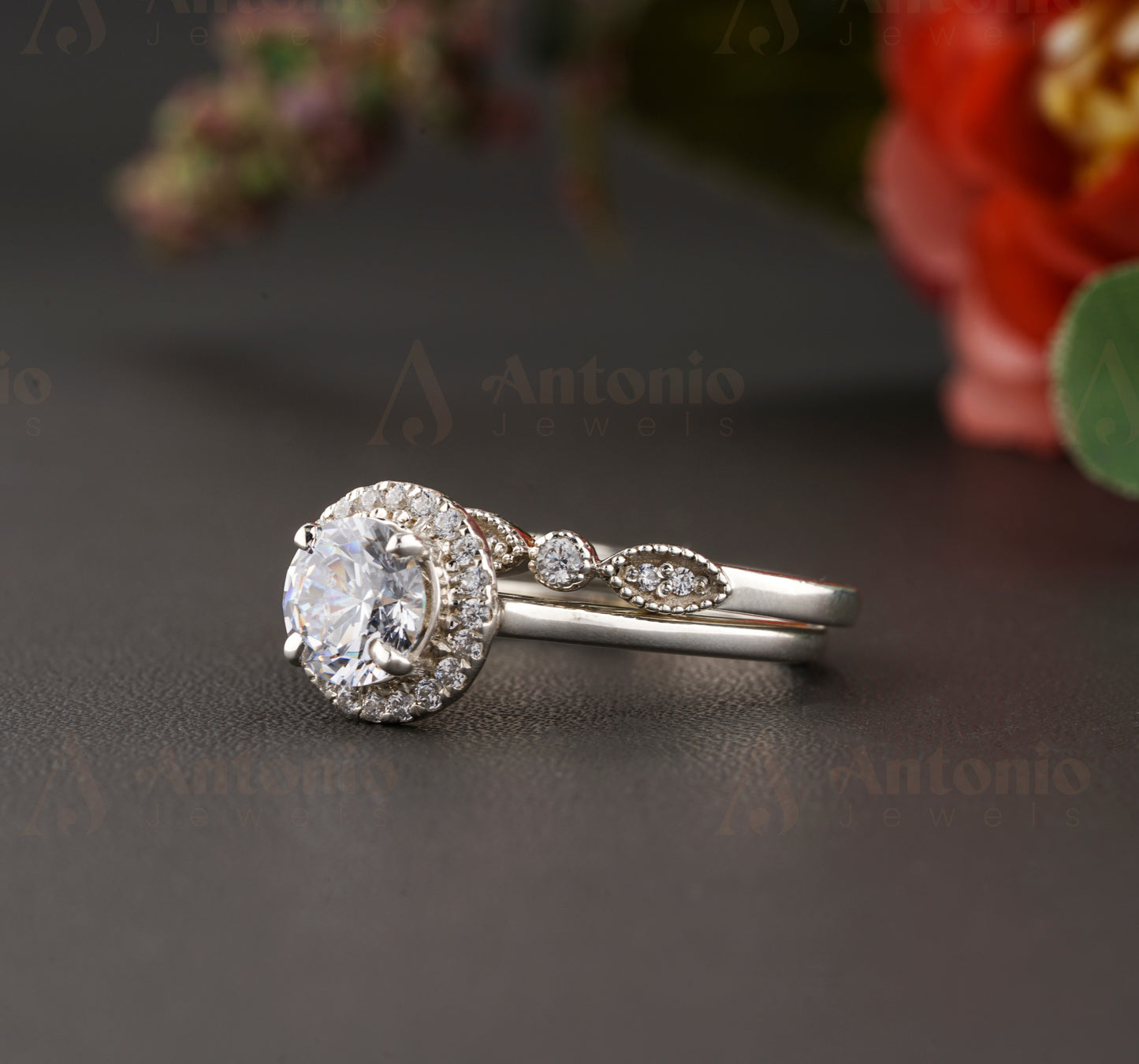 Halo Moissanite Ring Set