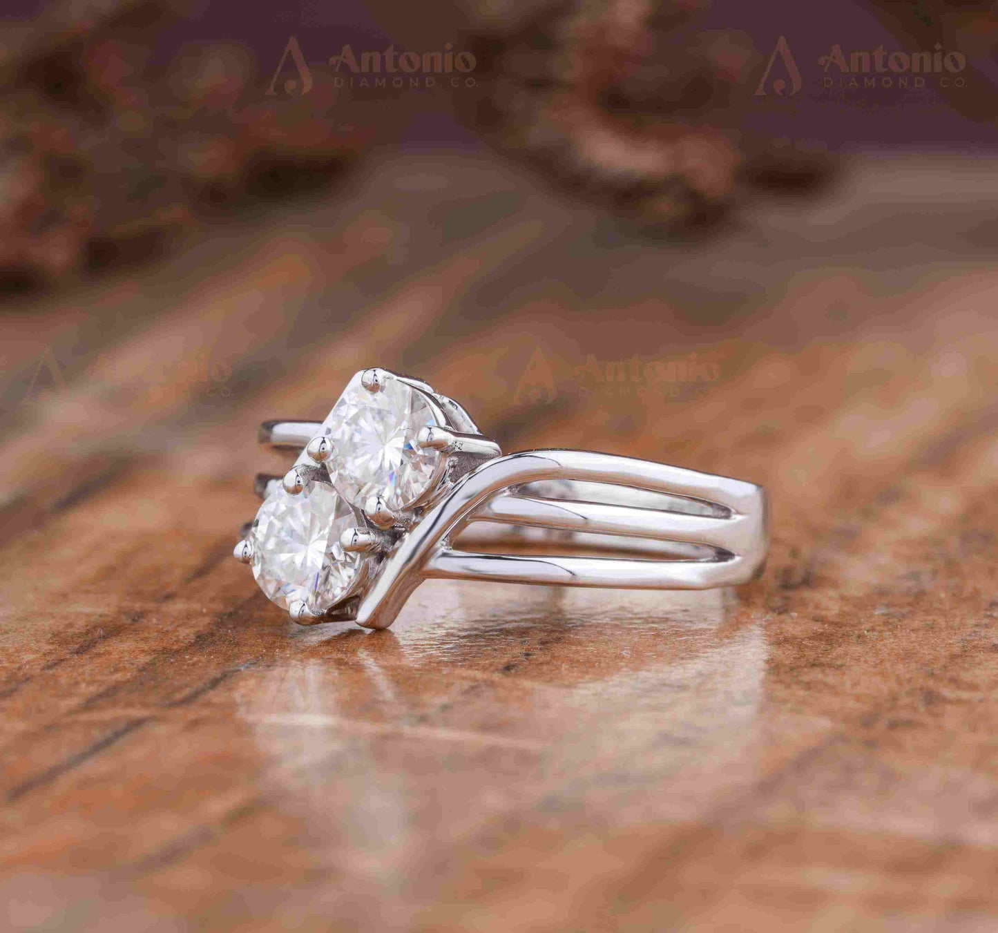 14K Gold Round Toi Et Moi Engagement Ring