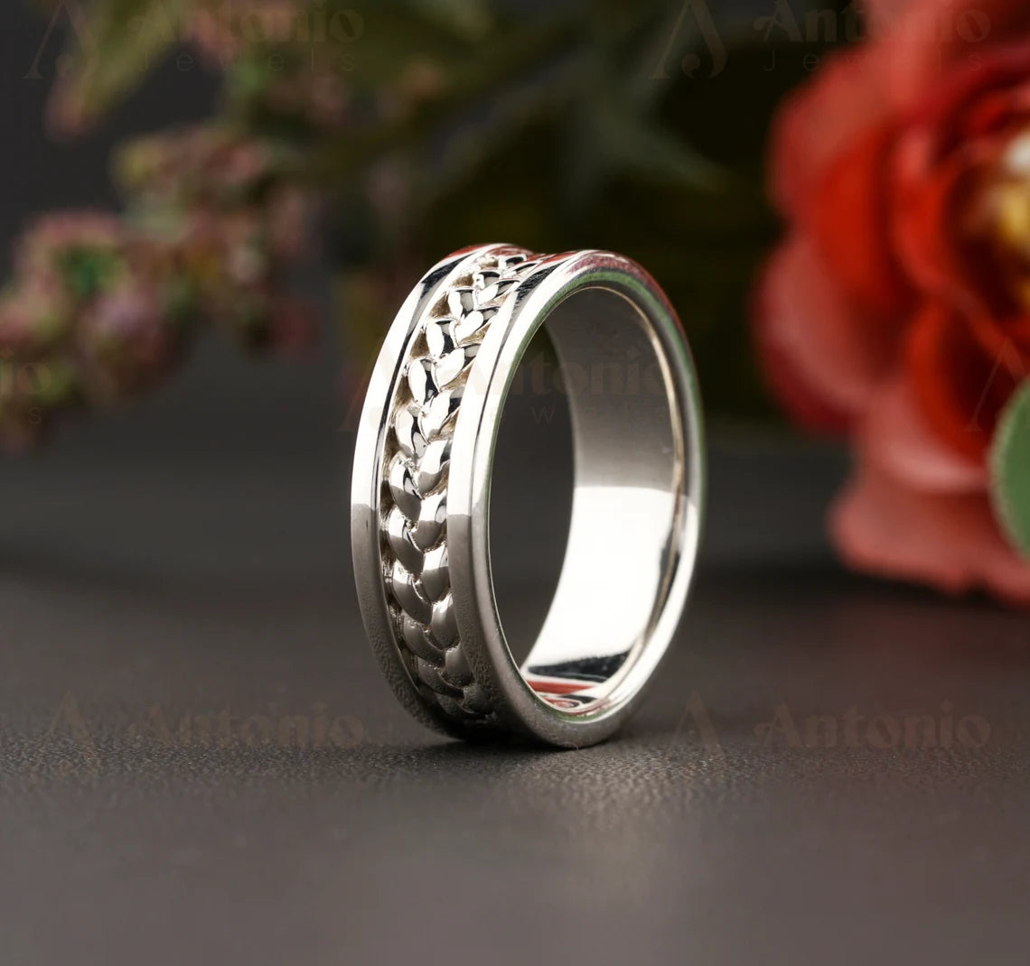 Women's Wedding Bands