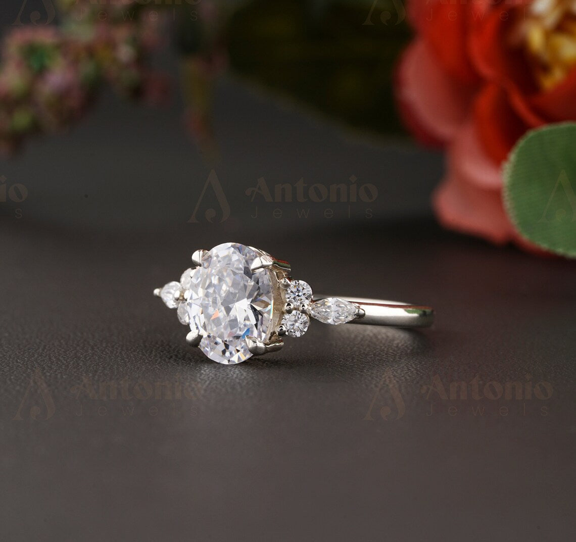Solitaire Oval Cut Moissanite Diamond Engagement Ring