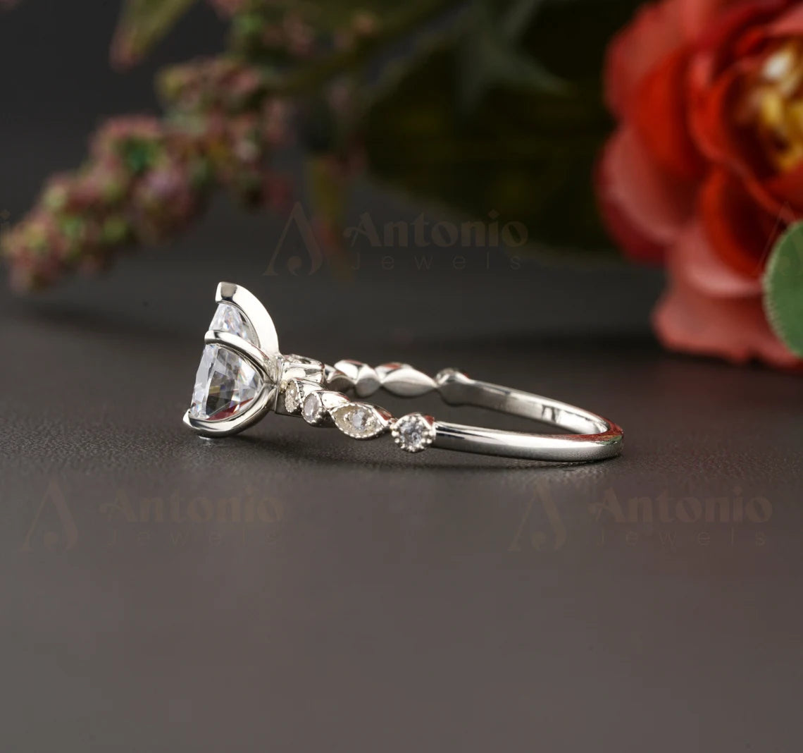 Pear Cut Moissanite Diamond Engagement Ring