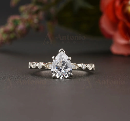 Pear Cut Moissanite Diamond Engagement Ring