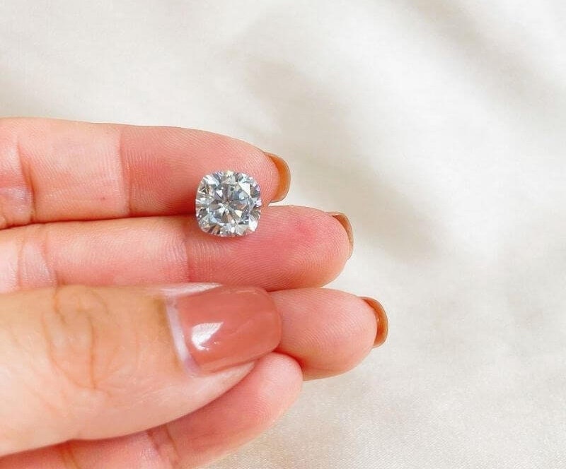 Cushion Cut Loose Moissanite Diamond