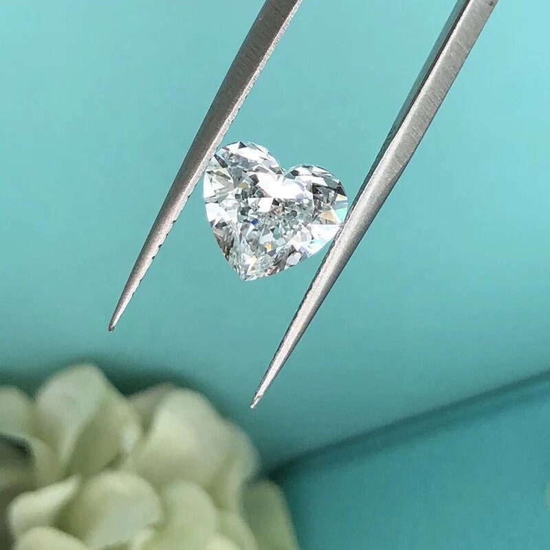 Heart Excellent Cut Loose Moissanite