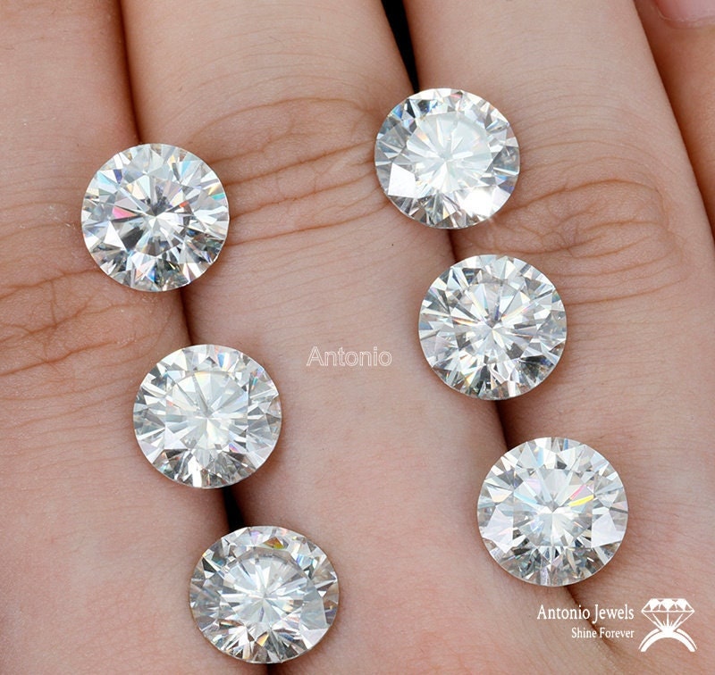 Round Cut Loose Moissanite Diamond