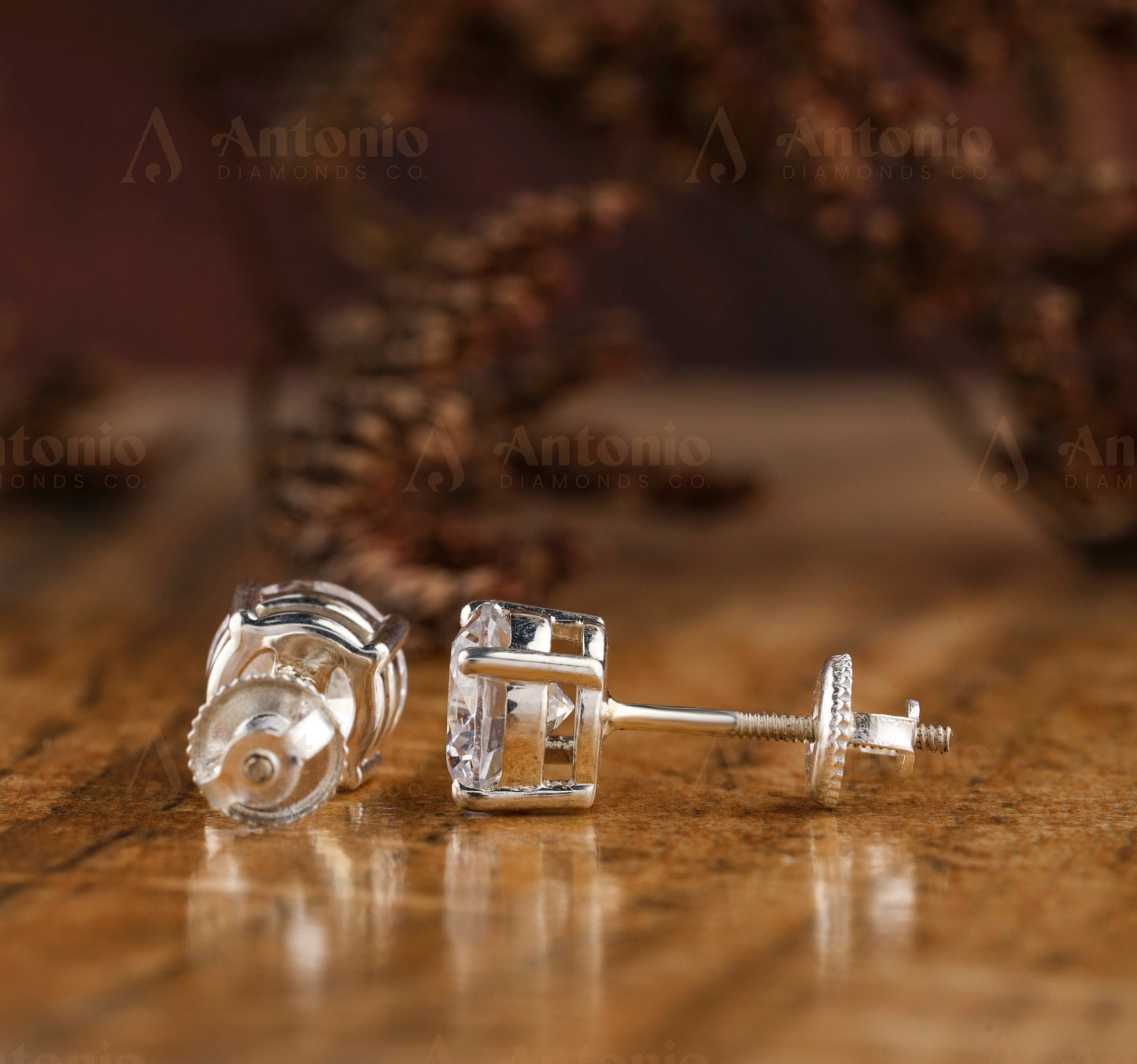 Tiny Solitaire Stud Earrings Screw-Backs