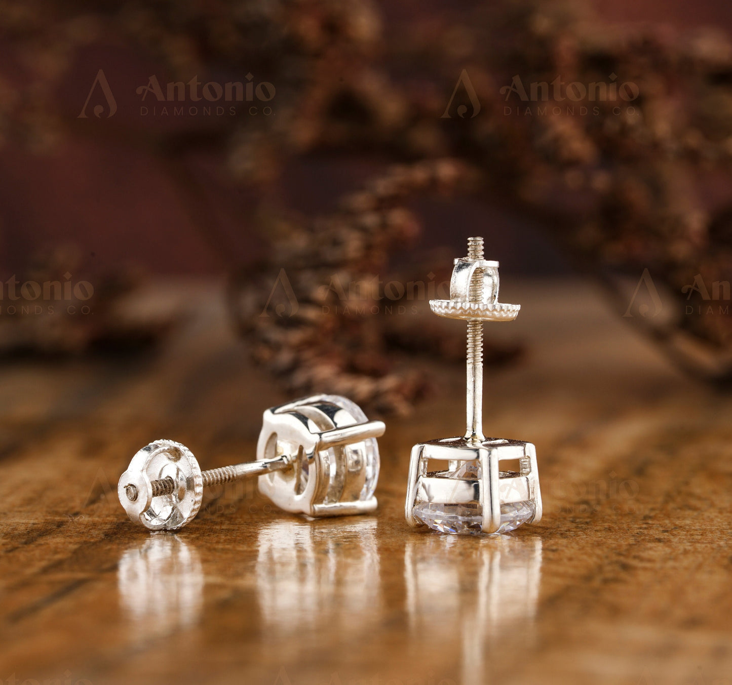 Tiny Solitaire Stud Earrings Screw-Backs
