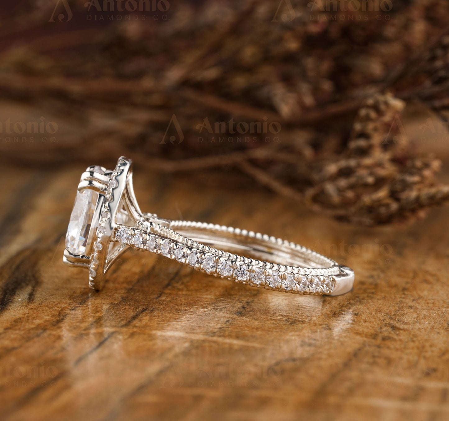 Unique Halo Oval Diamond Party Wear Ring