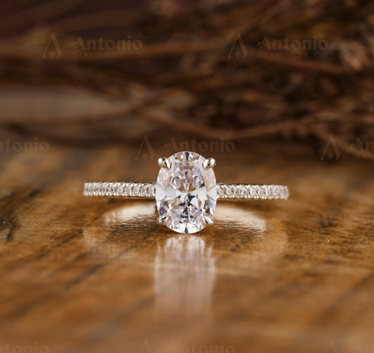 Oval Side Coated Lab Grown Diamond Ring