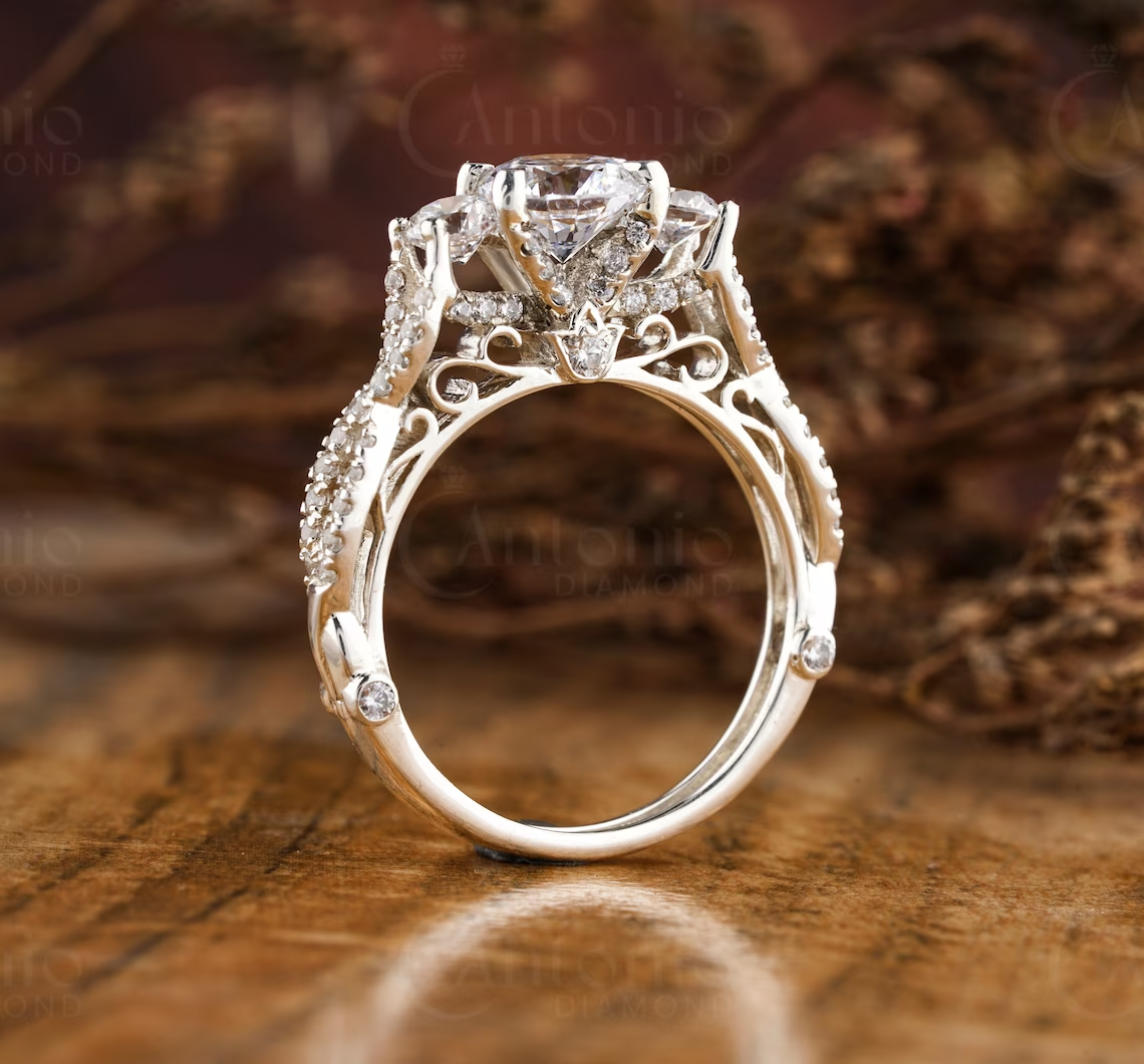 Vintage Lab Grown Round Cut Diamond Halo Ring
