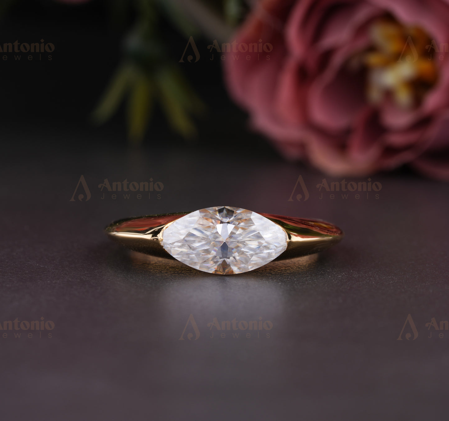 Solitaire Marquise Wedding Ring