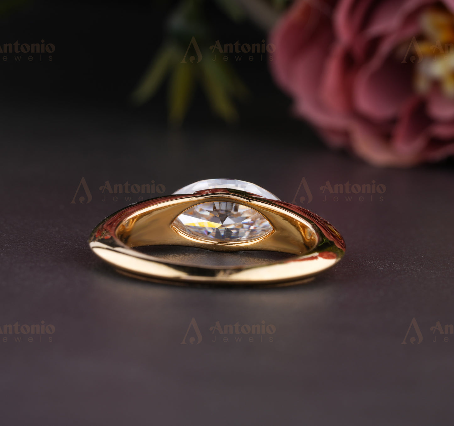 Solitaire Marquise Wedding Ring