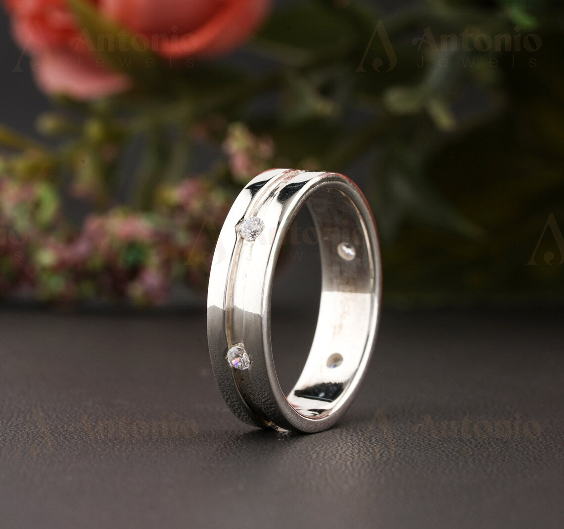 Simple Moissanite Wedding & Party Wear Band