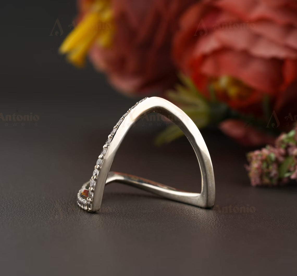 V Shape Curved Round Cut Moissanite Band