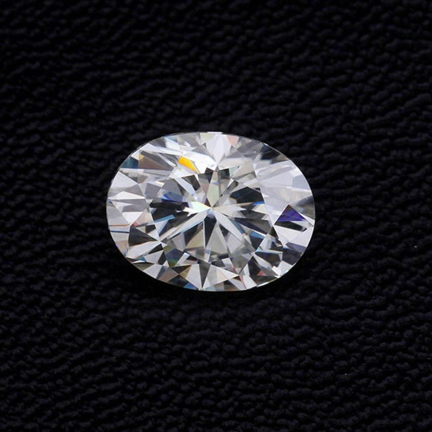 Oval Cut loose moissanite