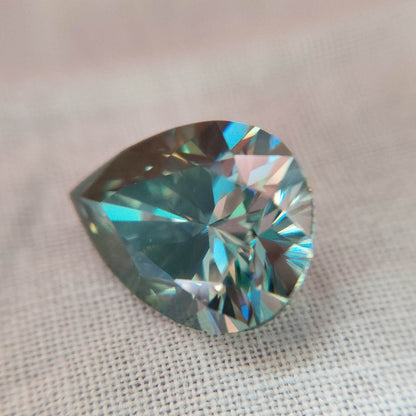 Blue Color Pear Shape 0.50 To 7.00 Carat Loose Moissanite Diamond VVS1/2 clarity