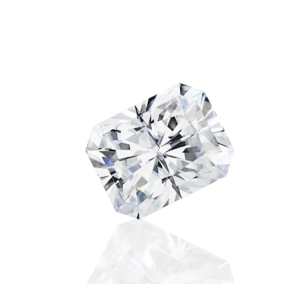 VVS Radiant Cut DEF Color Loose Moissanite